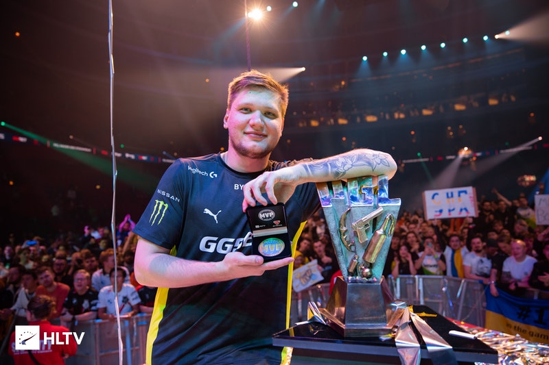 S1mple został najlepszym graczem 2021 roku