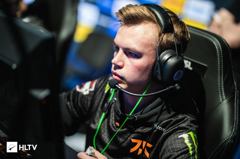 fnatic i ENCE awansowały do ​​głównej sceny IEM Katowice