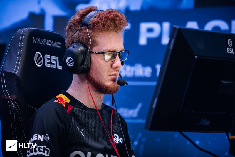 Sonic se va CS:GO