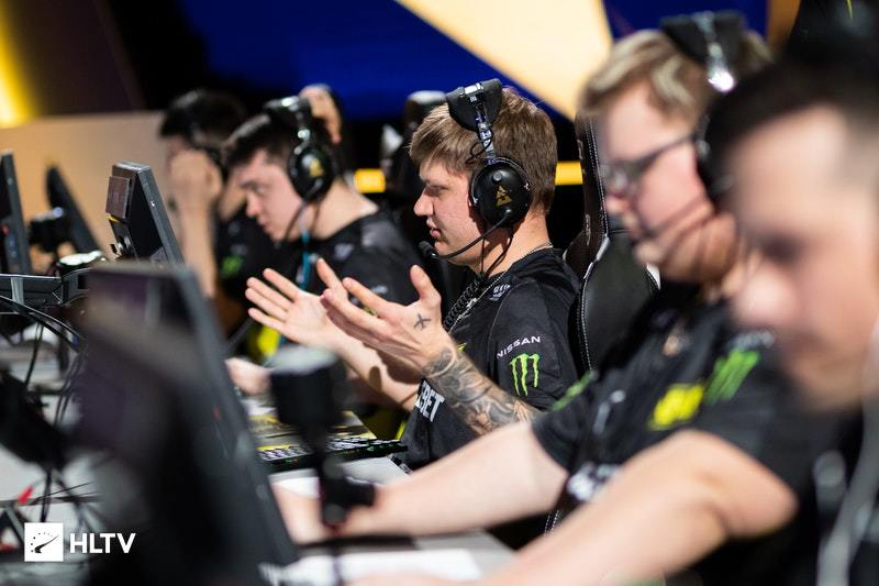 NAVI sufrió dos derrotas seguidas en la fase de grupos BLAST Premier String