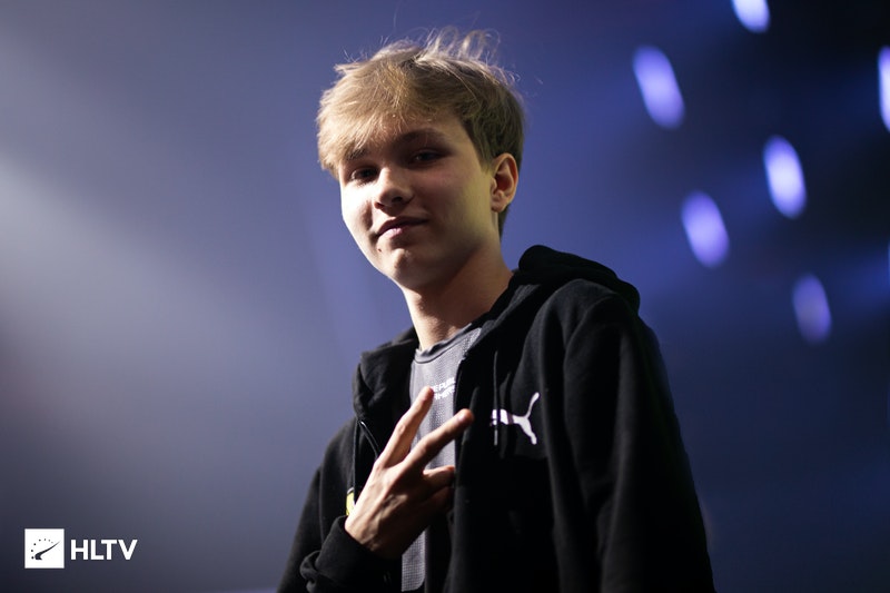 G2 firmó un contrato con Ilya m0NESY Osipov
