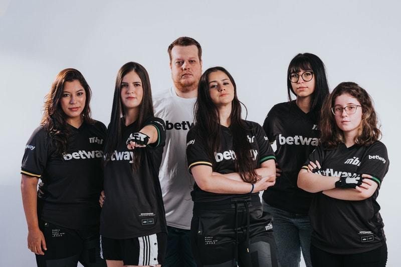 MIBR ogłosił utworzenie żeńskiego składu MIBR ogłosił utworzenie żeńskiego składu