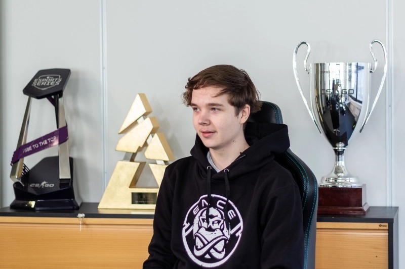 ENCE signed Jamppi and expanded the roster to six players ENCE signed Jamppi and expanded the roster to six players