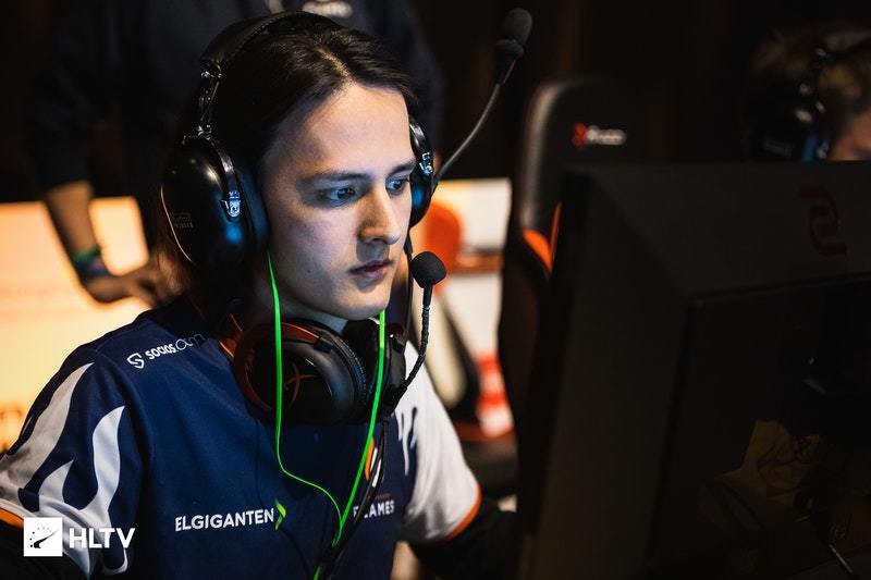 Farlig será parte de Astralis Farlig será parte de Astralis