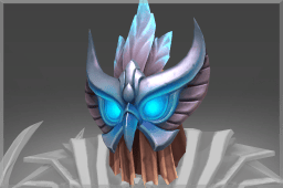 Helm of the Silvered Talon image