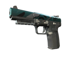 Five-SeveN | Fowl Play (Field-Tested)